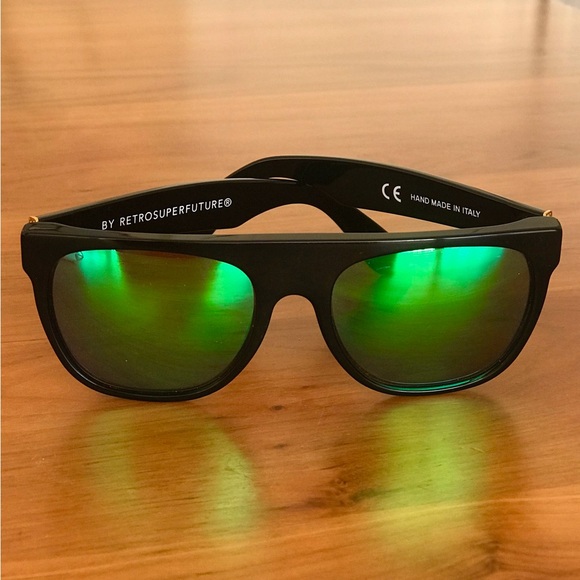 RETROSUPERFUTURE FLAT TOP SUNGLASSES | COVE BLACK - Picture 4 of 10